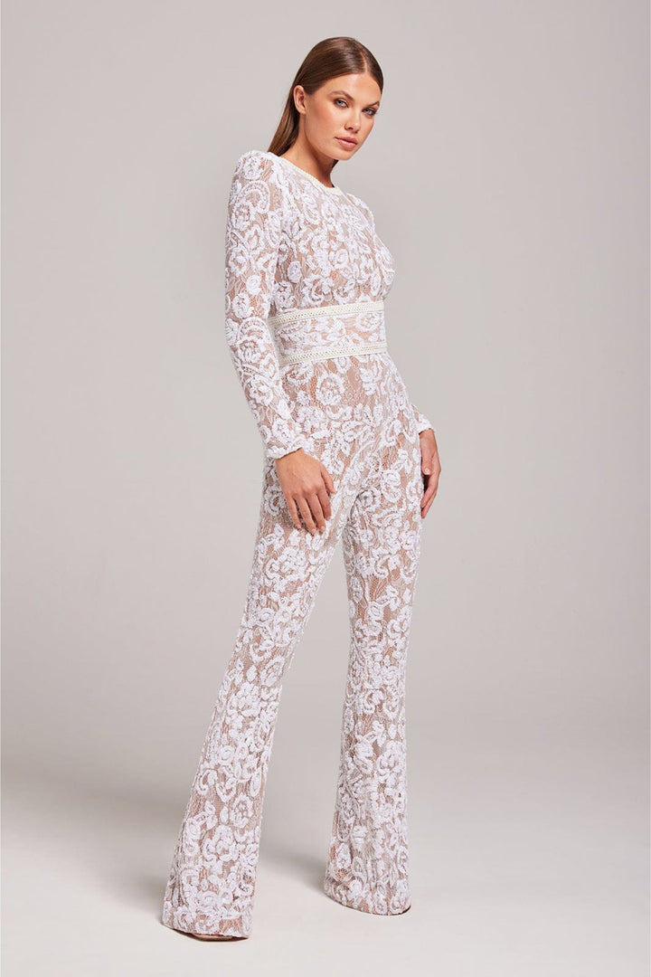 Elegant jumpsuit med blonder