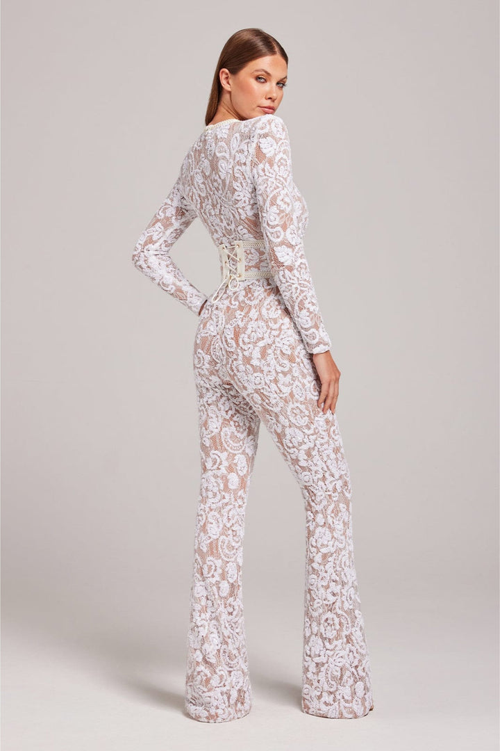 Elegant jumpsuit med blonder